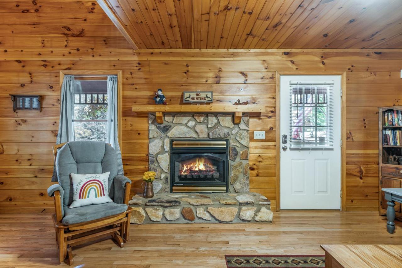 Rocky Road Retreat Villa Ellijay Exterior photo
